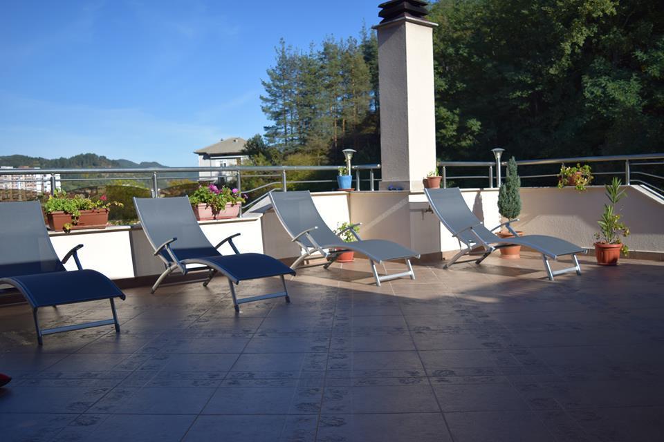 Guest Rooms Profirov Zlatograd Extérieur photo