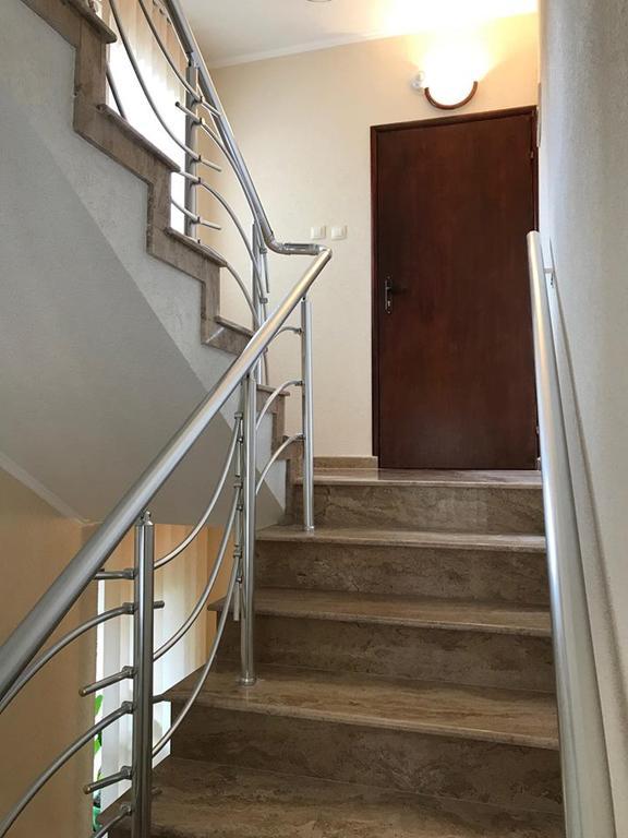 Guest Rooms Profirov Zlatograd Extérieur photo